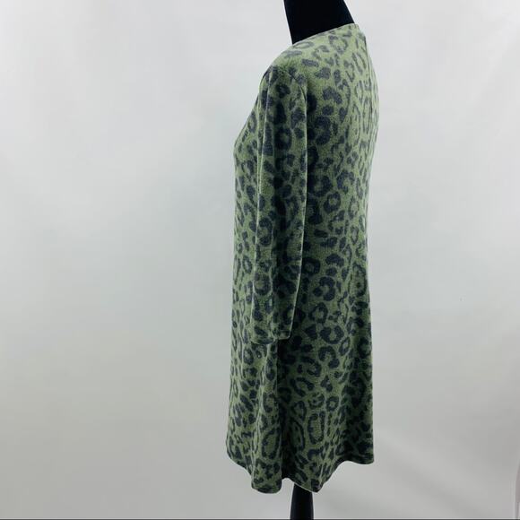 Como Vintage Green Leopard Mini Dress - Picture 8 of 11